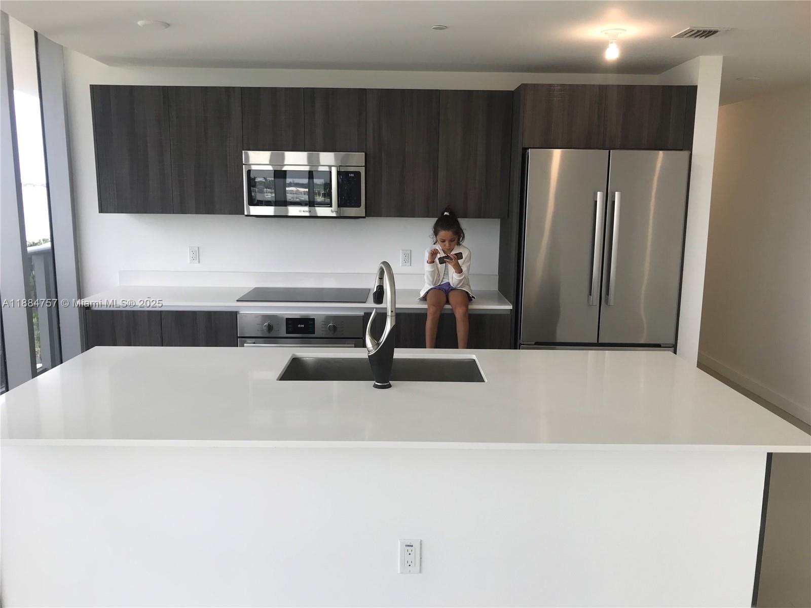 ARIA ON THE BAY CONDO - Residential Lease