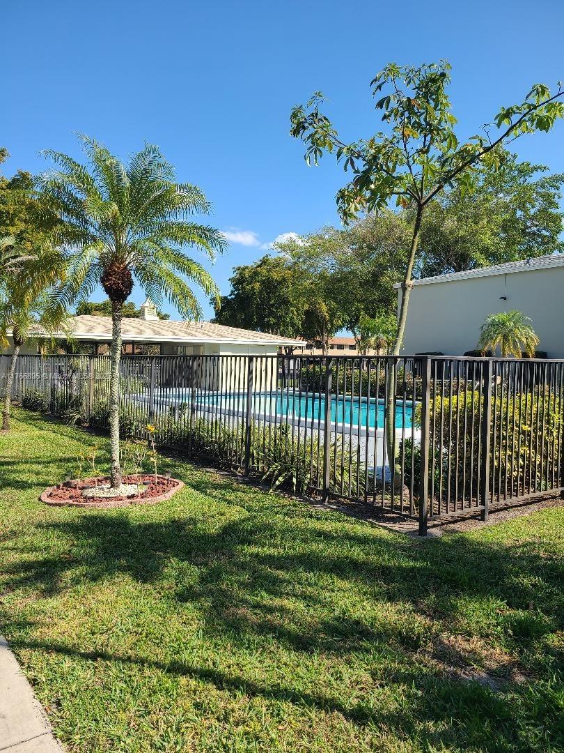 WOODGLEN CONDO - Residential