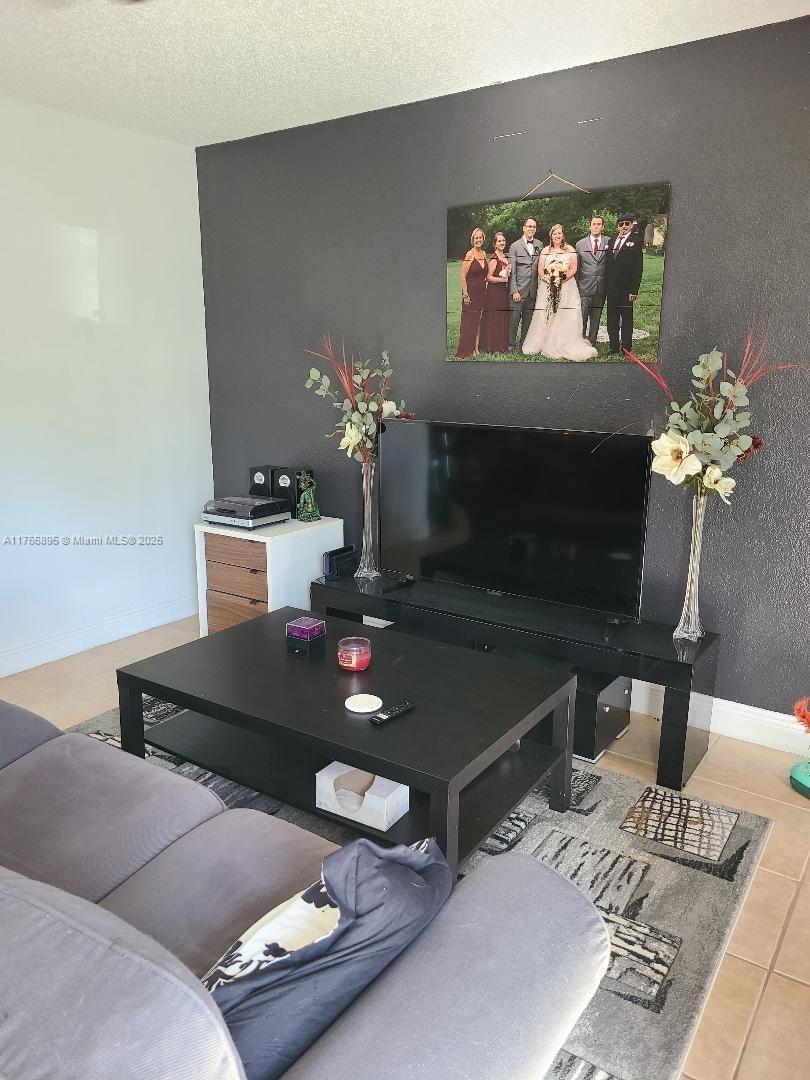 WOODGLEN CONDO - Residential