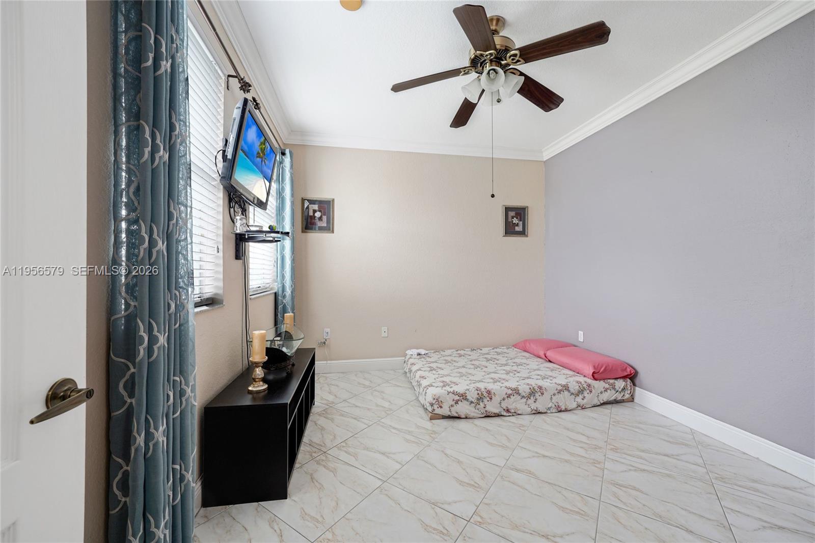 CENTURY ESTATES 1ST ADDN - Residential