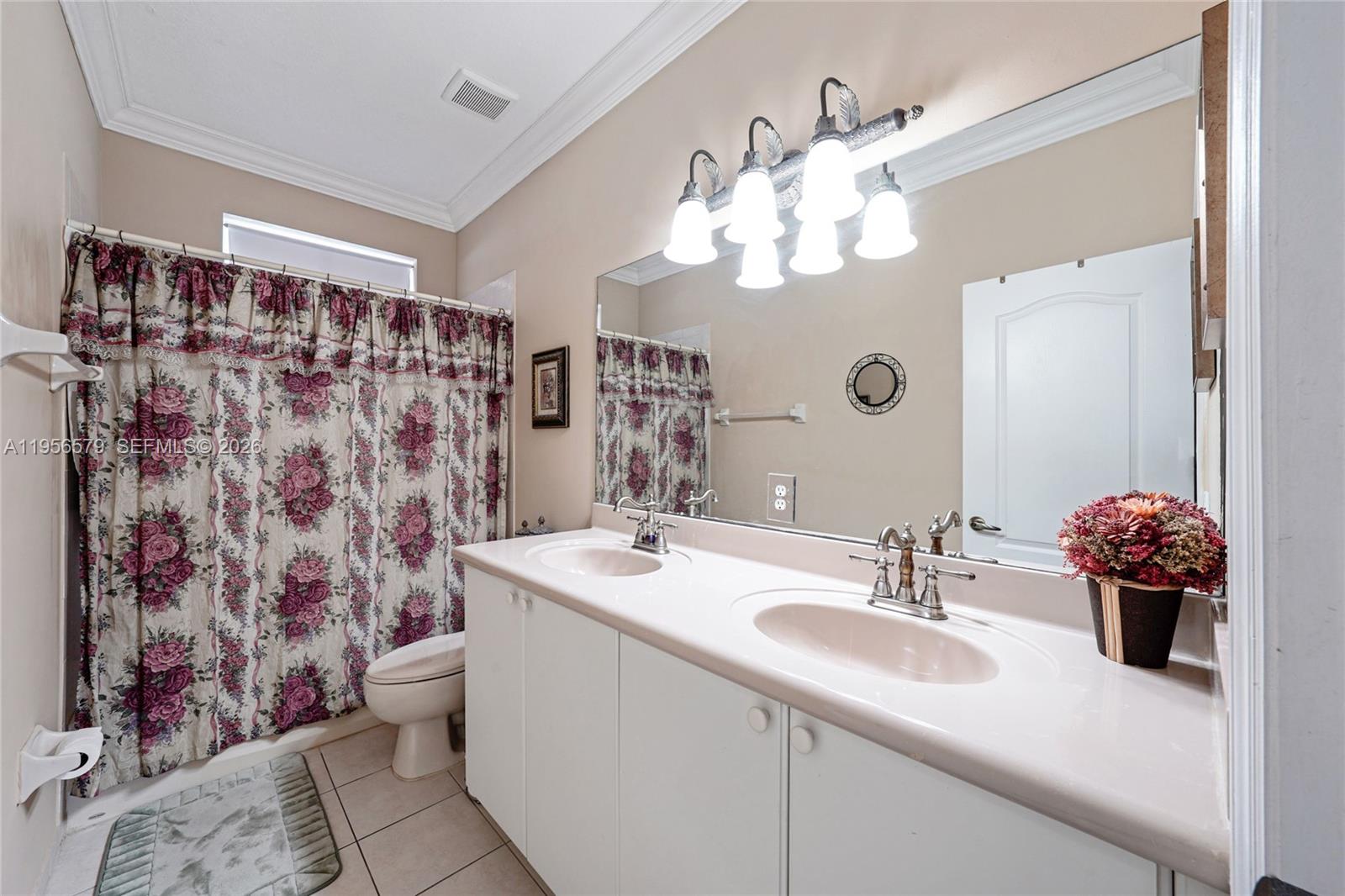 CENTURY ESTATES 1ST ADDN - Residential