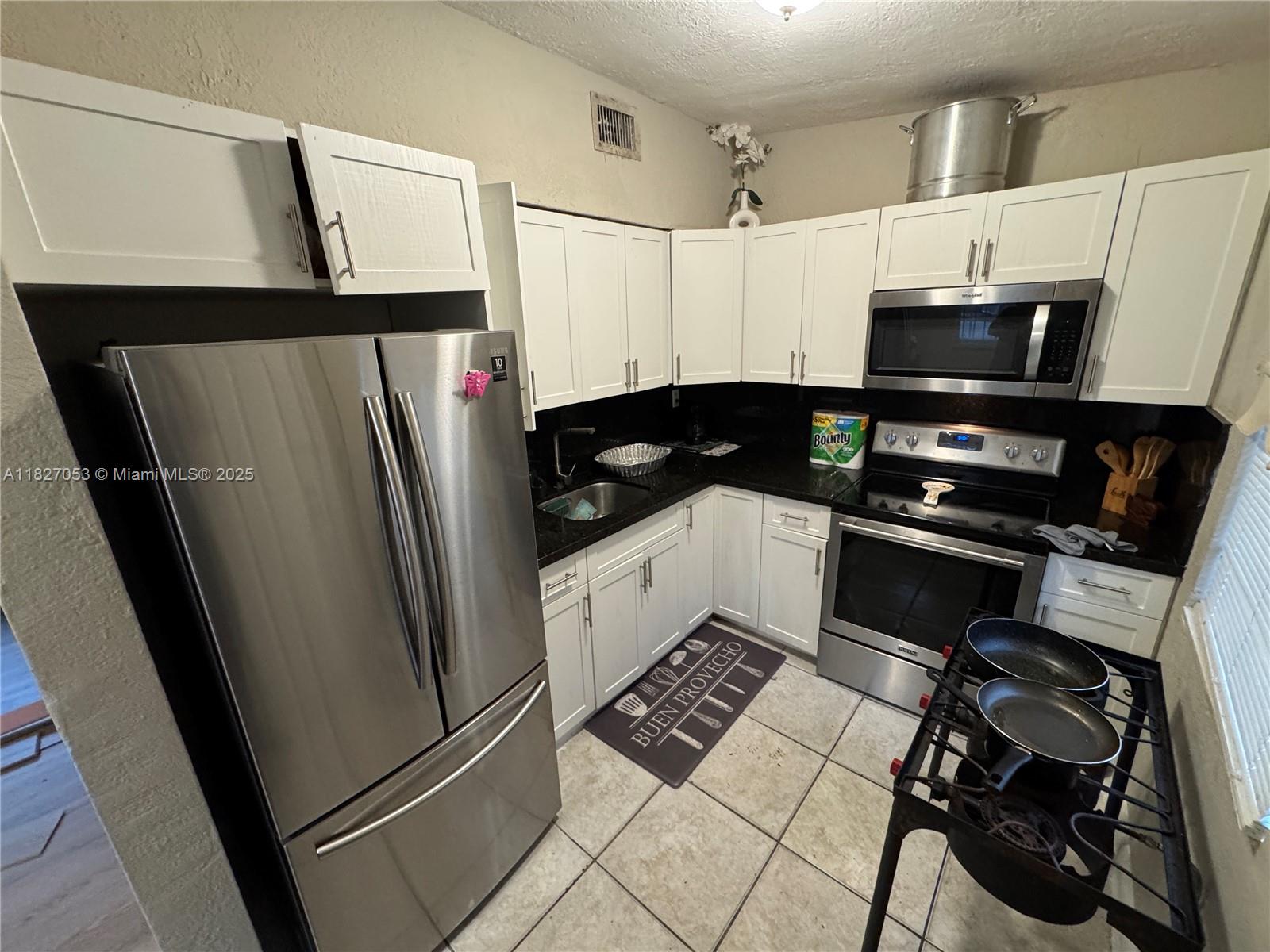 1820 NW 66th St