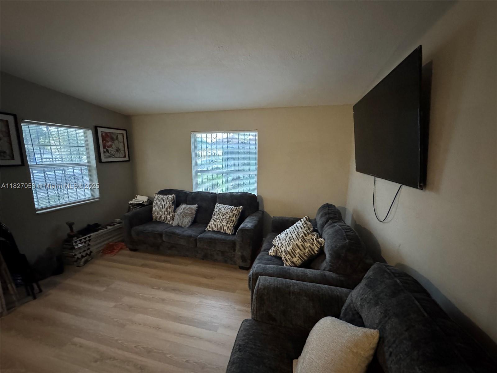 1820 NW 66th St