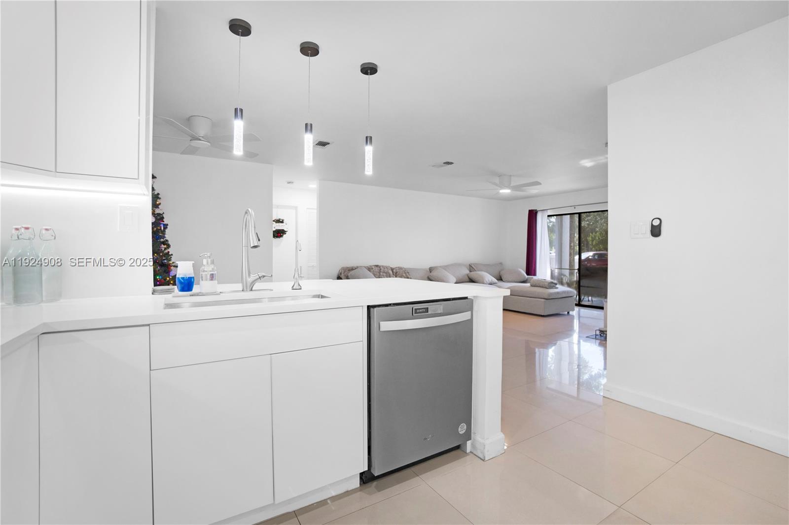 ATLANTIC SPRINGS CONDO - Residential Lease