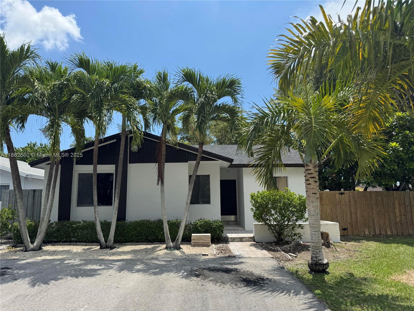 Welcome to this beautifully renovated 3-bedroom, 2-bathroom single-family home located in a quiet Homestead neighborhood on a corner lot. Offering 1,323 sq ft of updated living space, this move-in-ready property features modern upgrades throughout and a thoughtful layout that makes everyday living easy and comfortable.