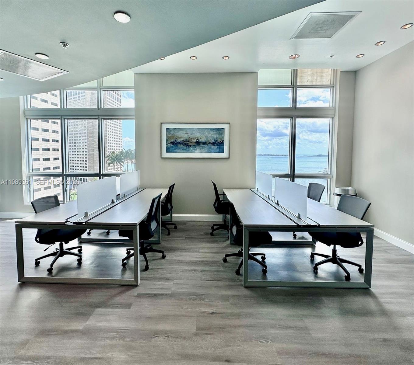 MET 1 CONDO - Residential Lease