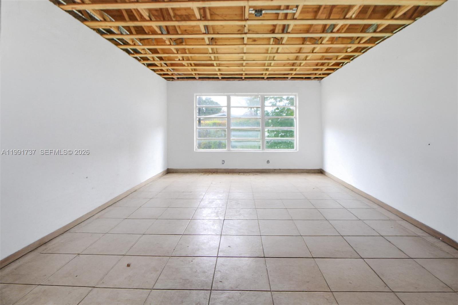 CONTINENTAL HOMES - Residential