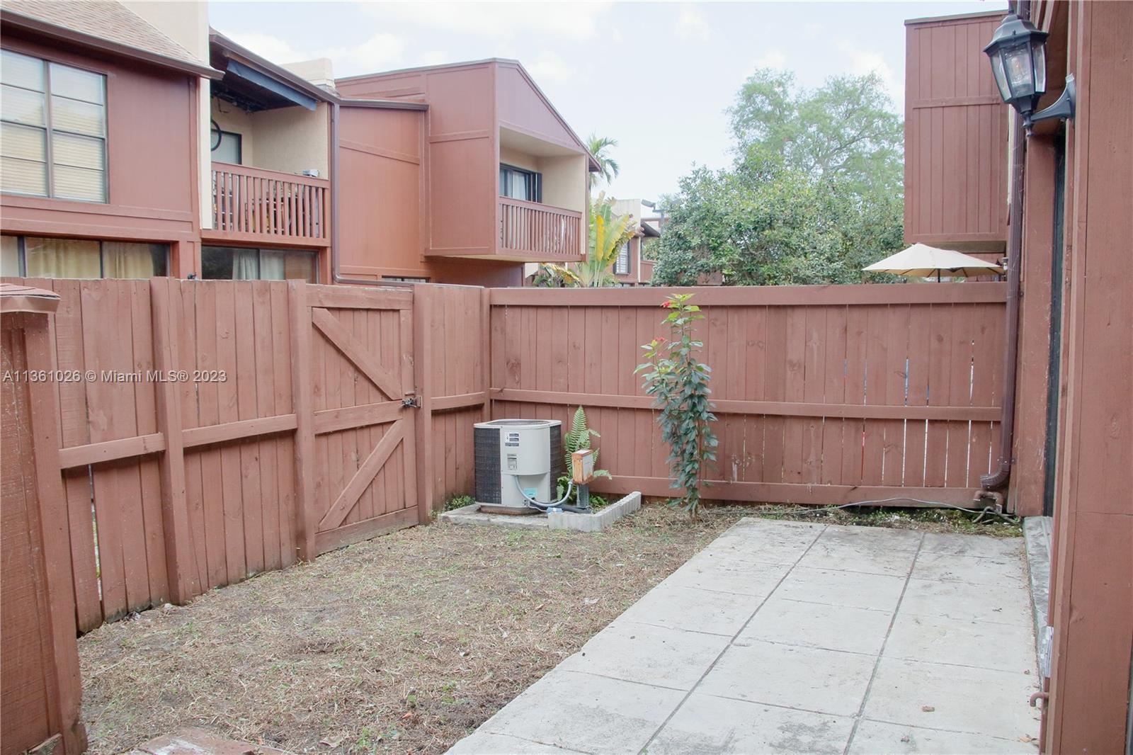 SNAPPER VILLAGE PH 2 SEC - Residential Lease