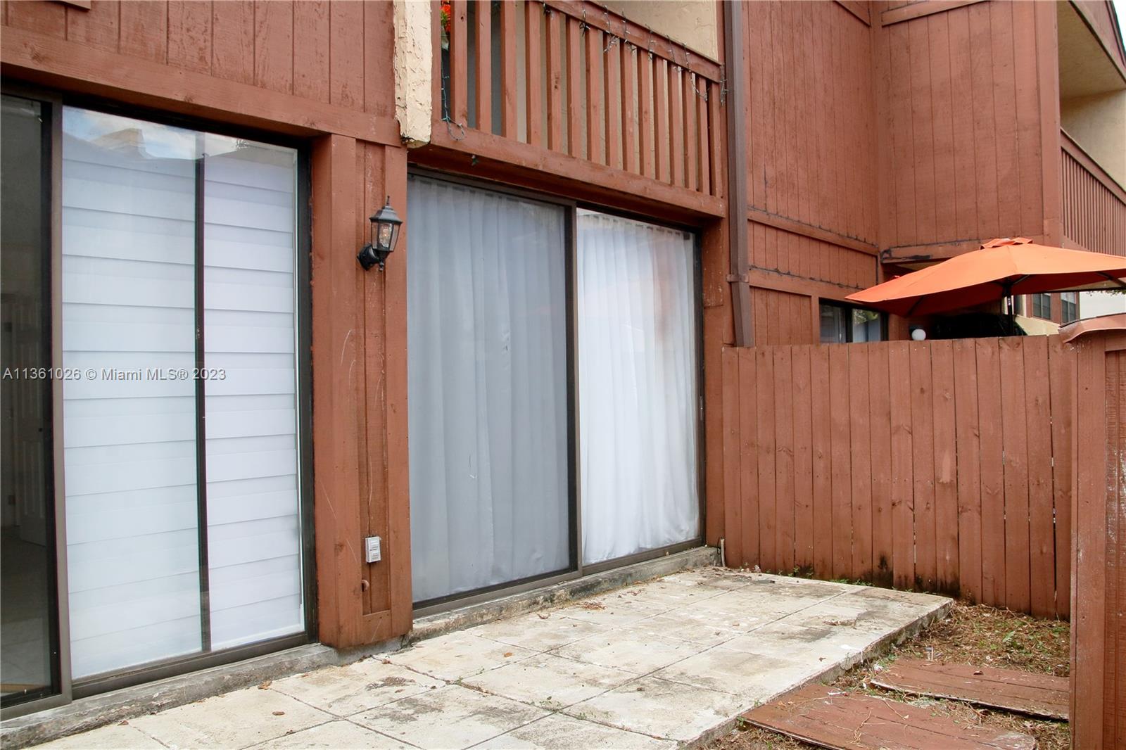 SNAPPER VILLAGE PH 2 SEC - Residential Lease