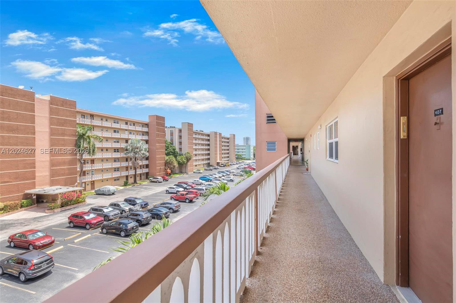 500 NE 12th Ave 407