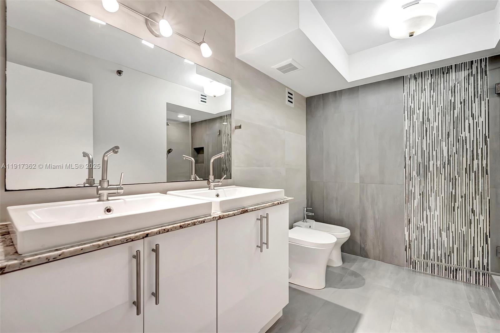 OCEAN LANE PLAZA CONDO - Residential Lease