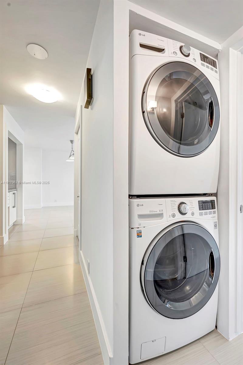 OCEAN LANE PLAZA CONDO - Residential Lease