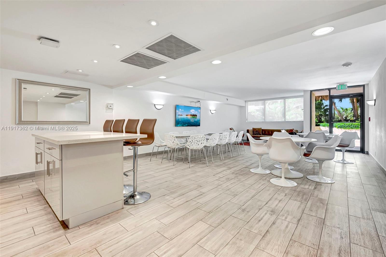 OCEAN LANE PLAZA CONDO - Residential Lease