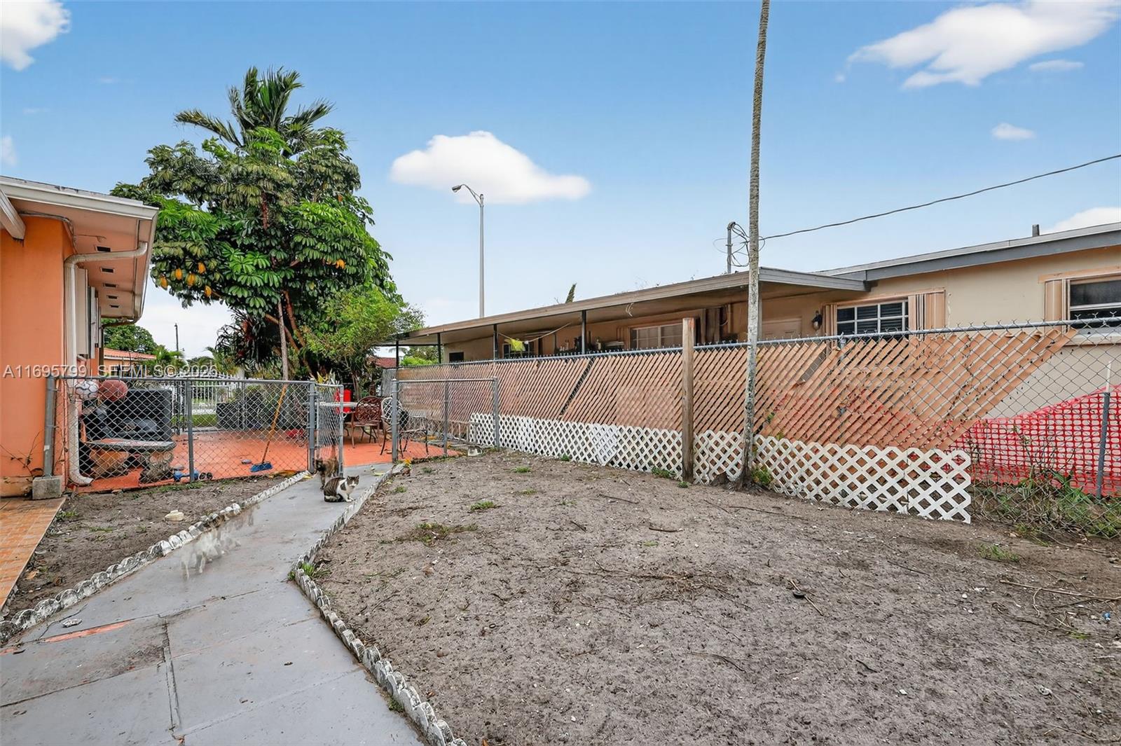 HIALEAH 13TH ADDN AMD PL - Residential