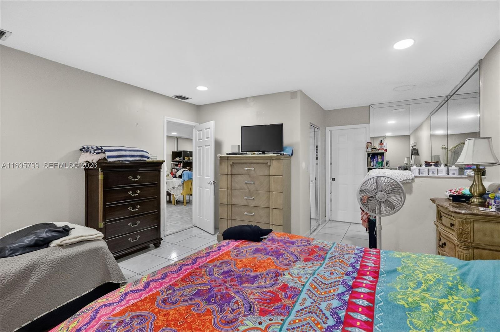 HIALEAH 13TH ADDN AMD PL - Residential