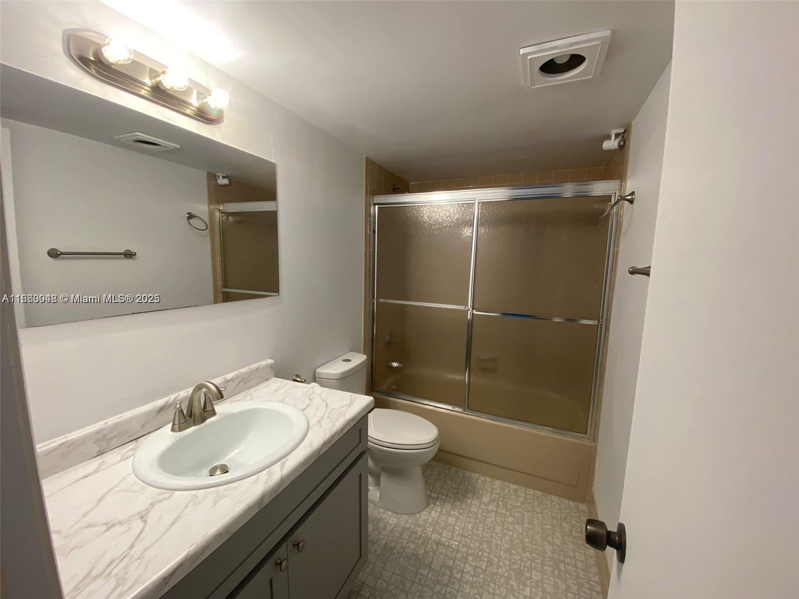 MEADOWBROOK LAKES VIEW C - Residential