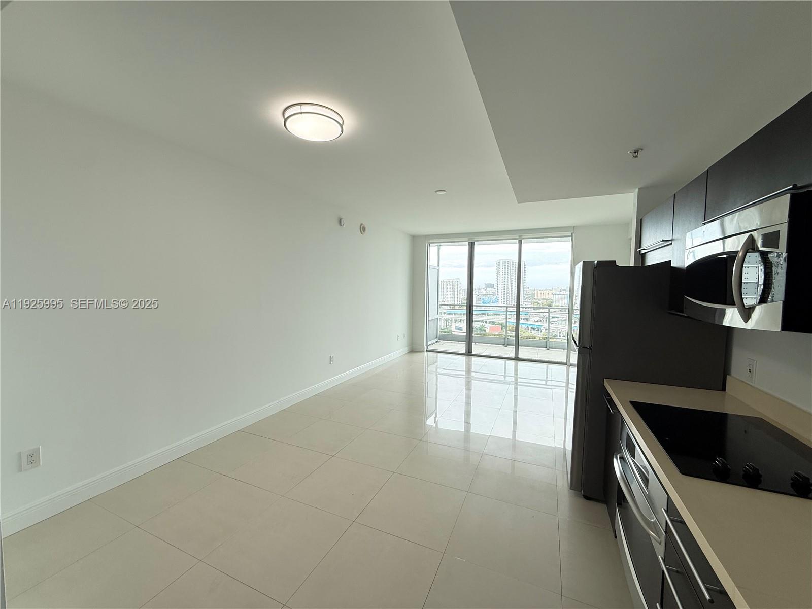 THE IVY CONDO - Residential Lease