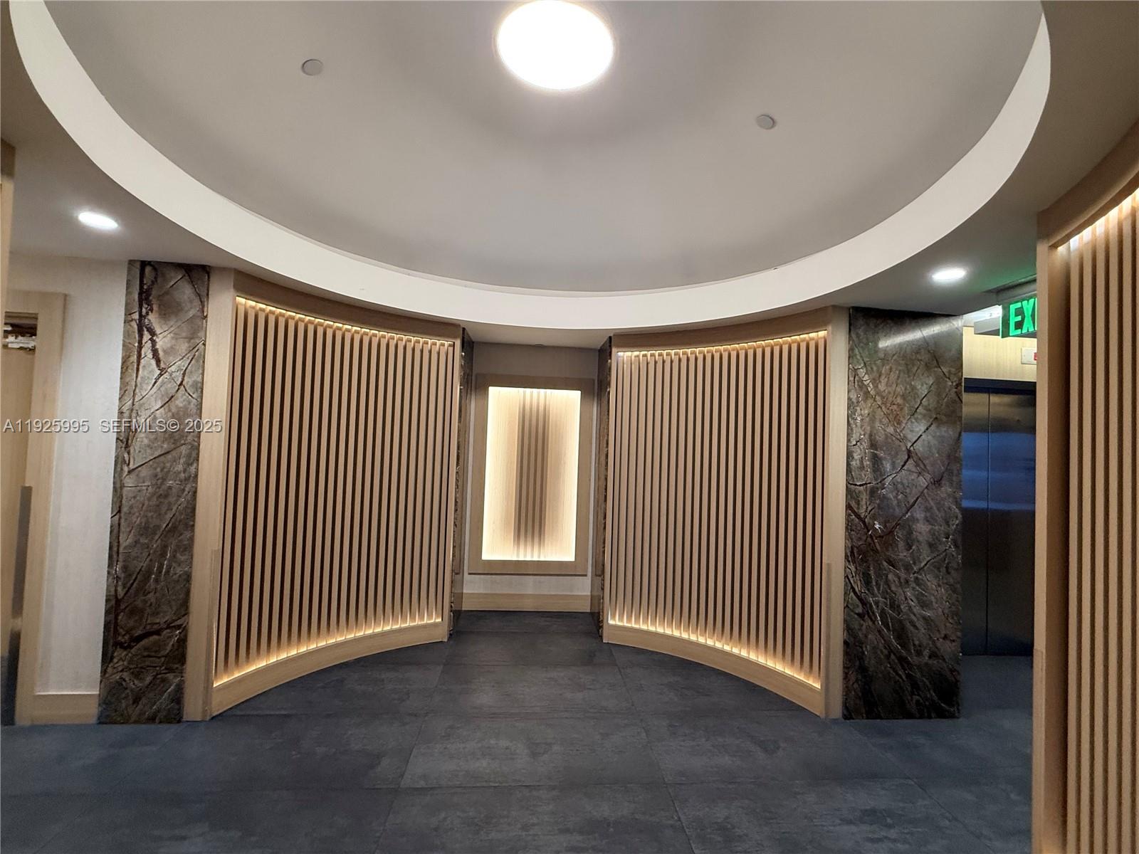 THE IVY CONDO - Residential Lease