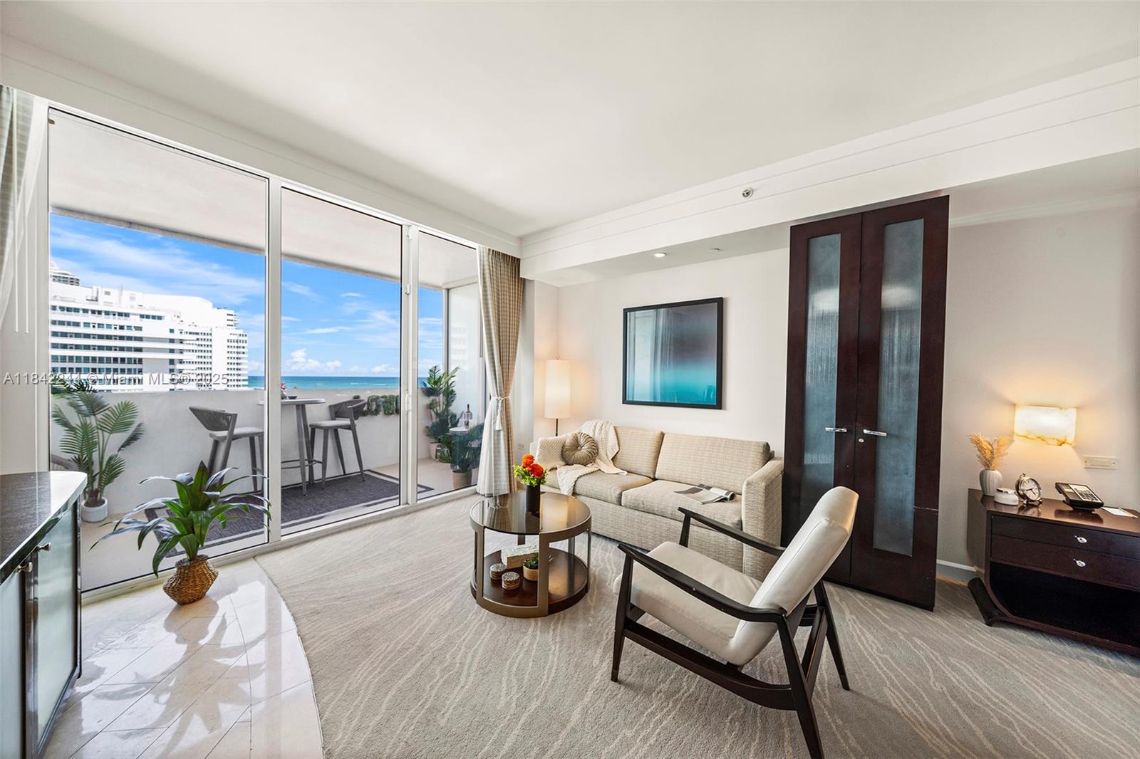 FONTAINEBLEAU III OCEAN C - Residential Lease