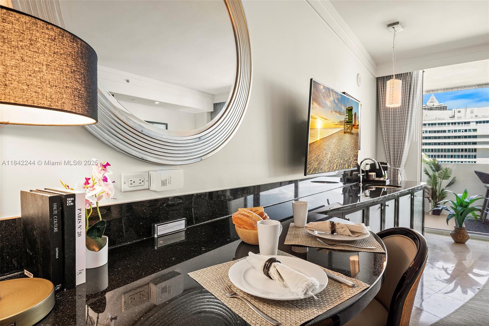 FONTAINEBLEAU III OCEAN C - Residential Lease