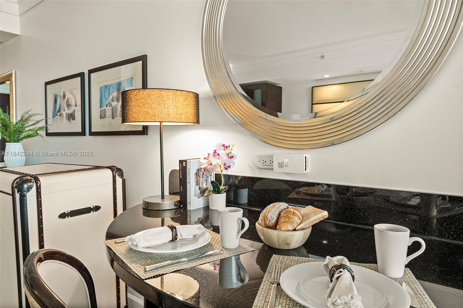 FONTAINEBLEAU III OCEAN C - Residential Lease