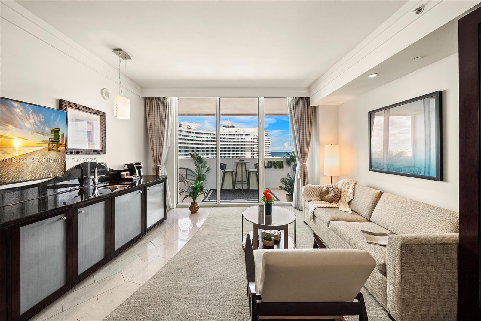 FONTAINEBLEAU III OCEAN C - Residential Lease