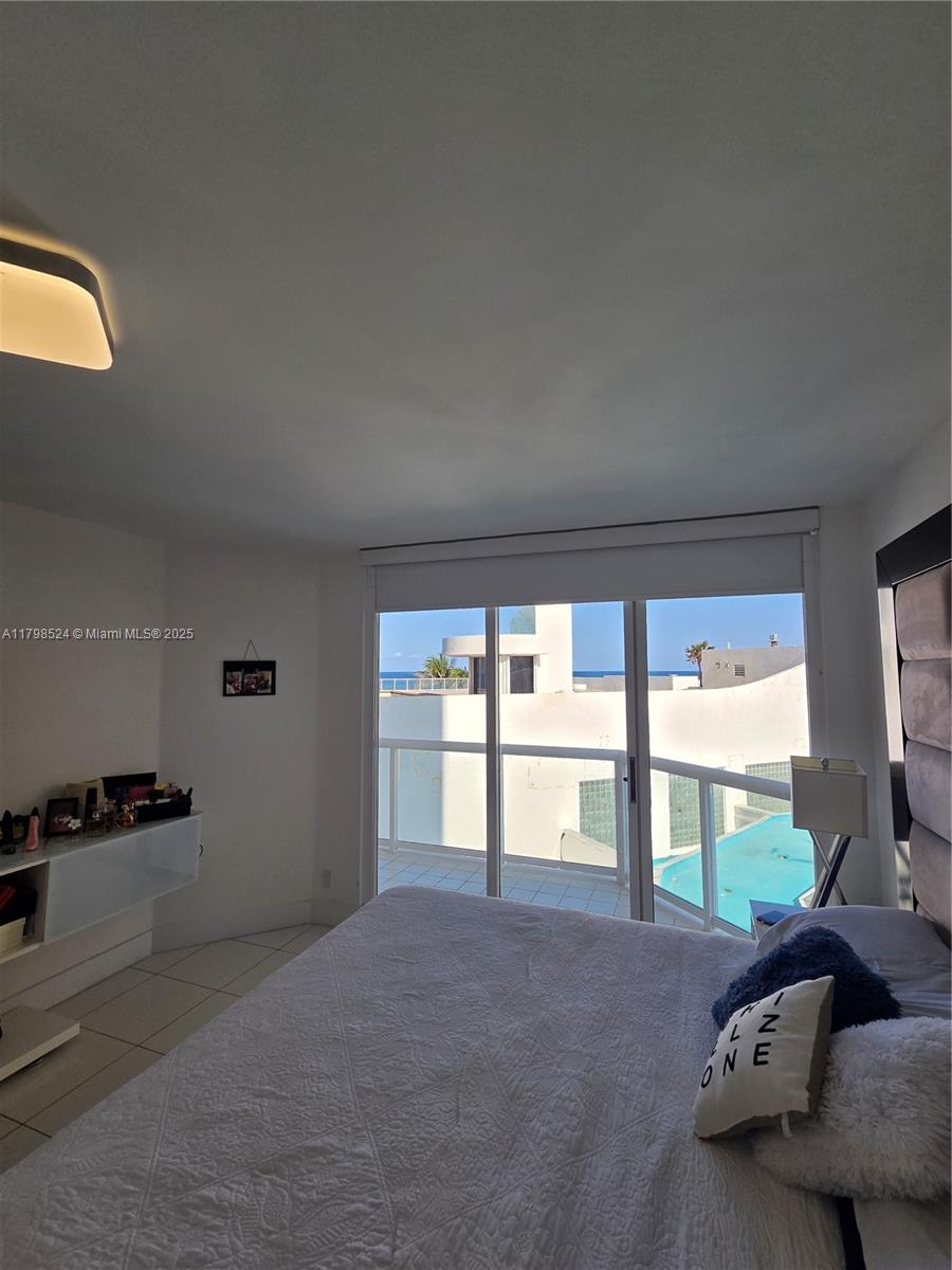 OCEANIA I CONDO - Residential