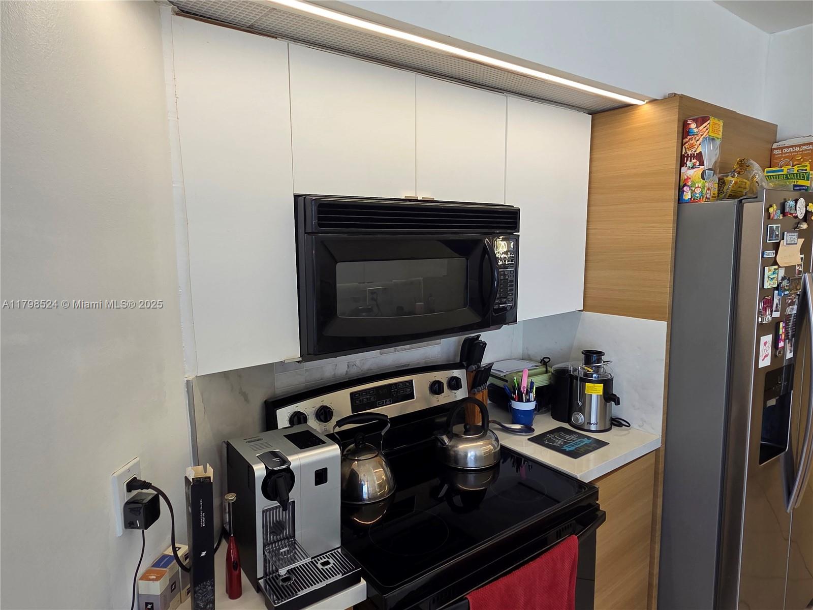 OCEANIA I CONDO - Residential