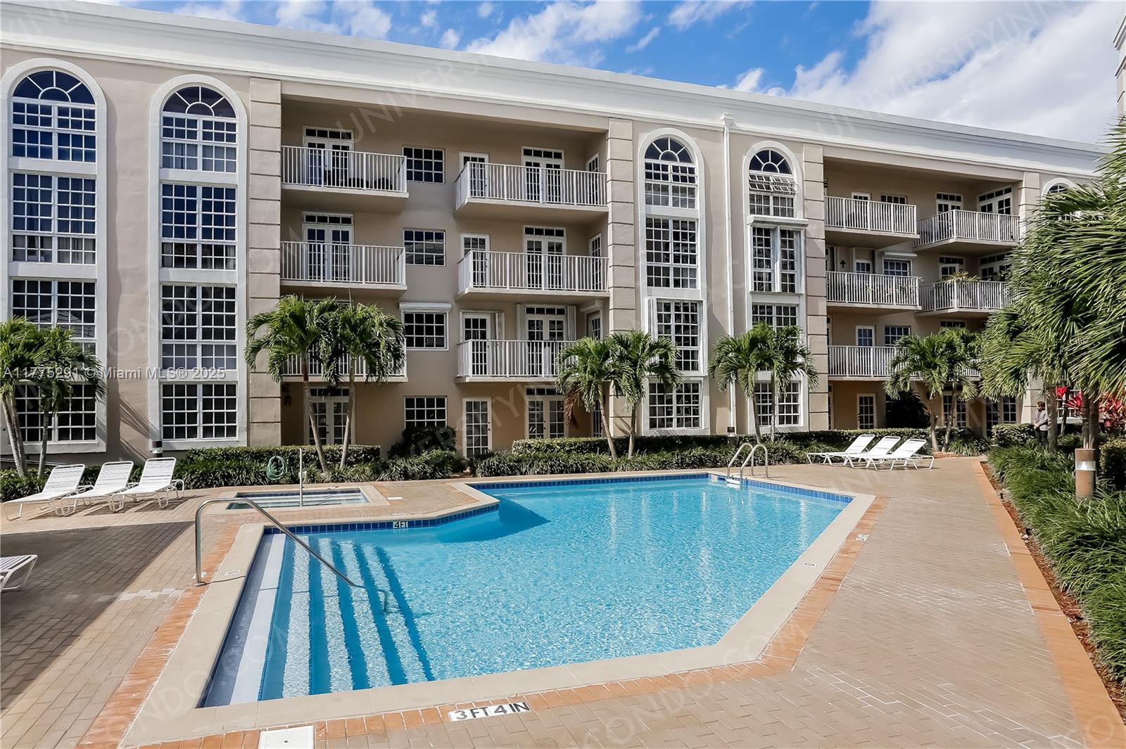 Photo 1 of 1280 S Alhambra Cir 1316, Coral Gables, Florida, $470,000, Web #: 11775291