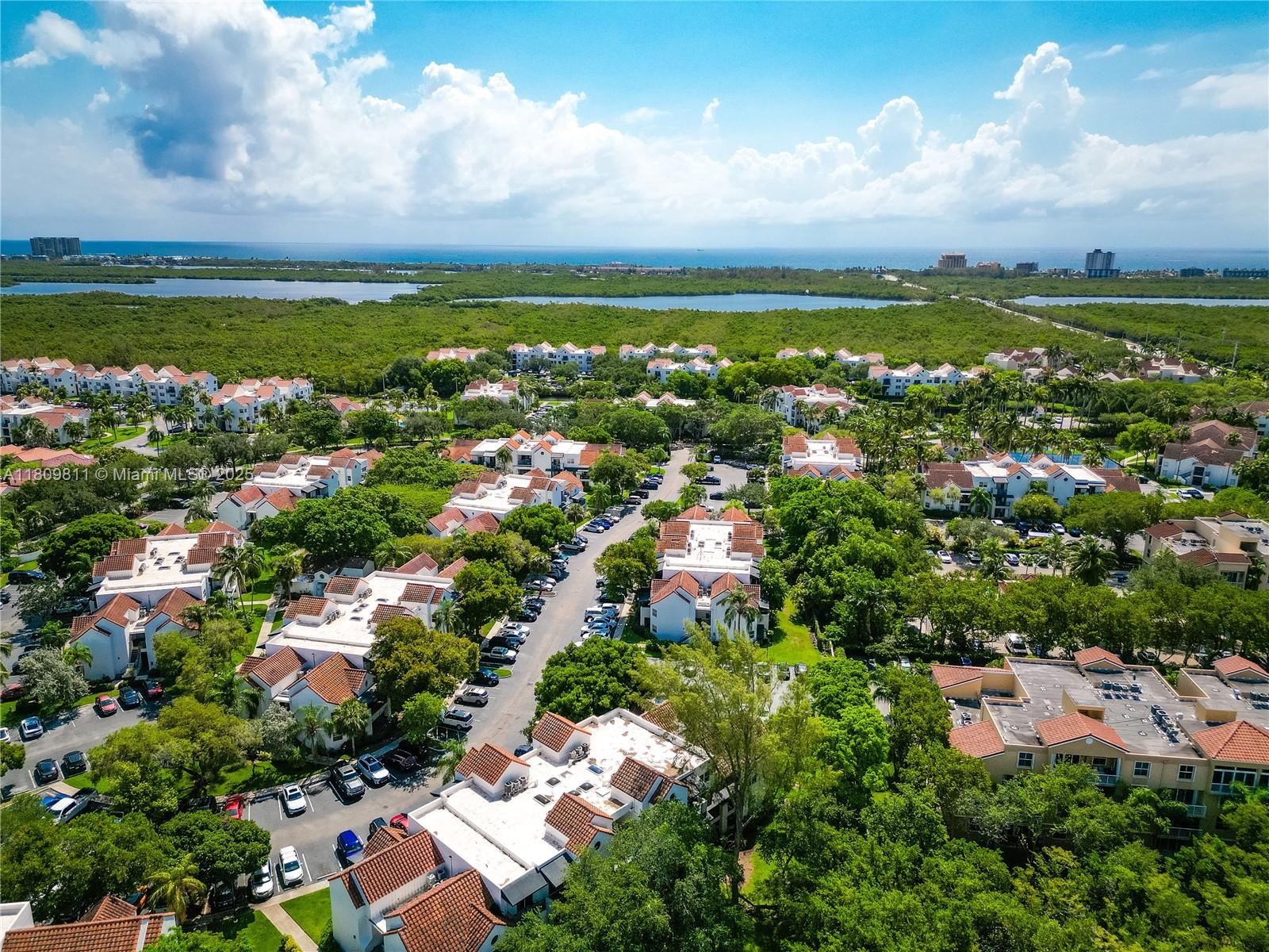 SHERIDAN BEACH CLUB CONDO - Residential