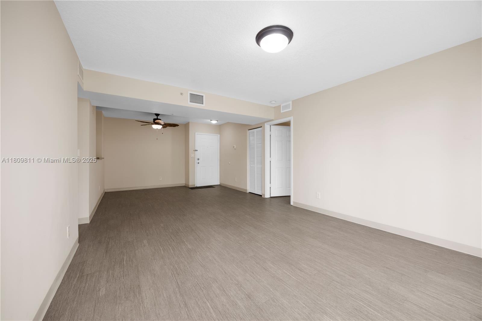 SHERIDAN BEACH CLUB CONDO - Residential