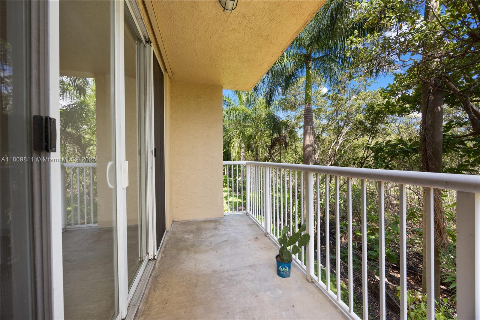 SHERIDAN BEACH CLUB CONDO - Residential