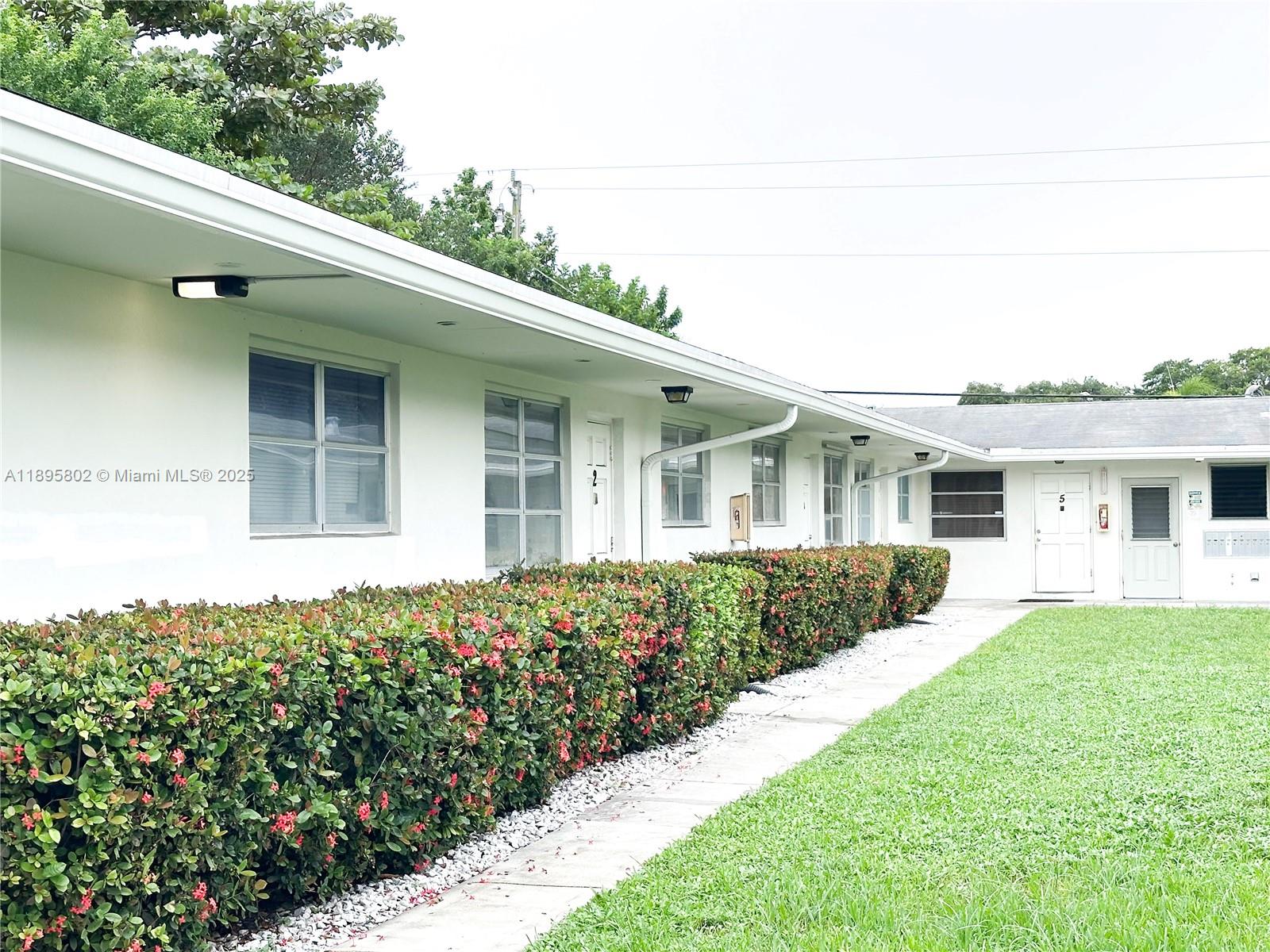 CORONET ACRES CONDO - Residential Lease