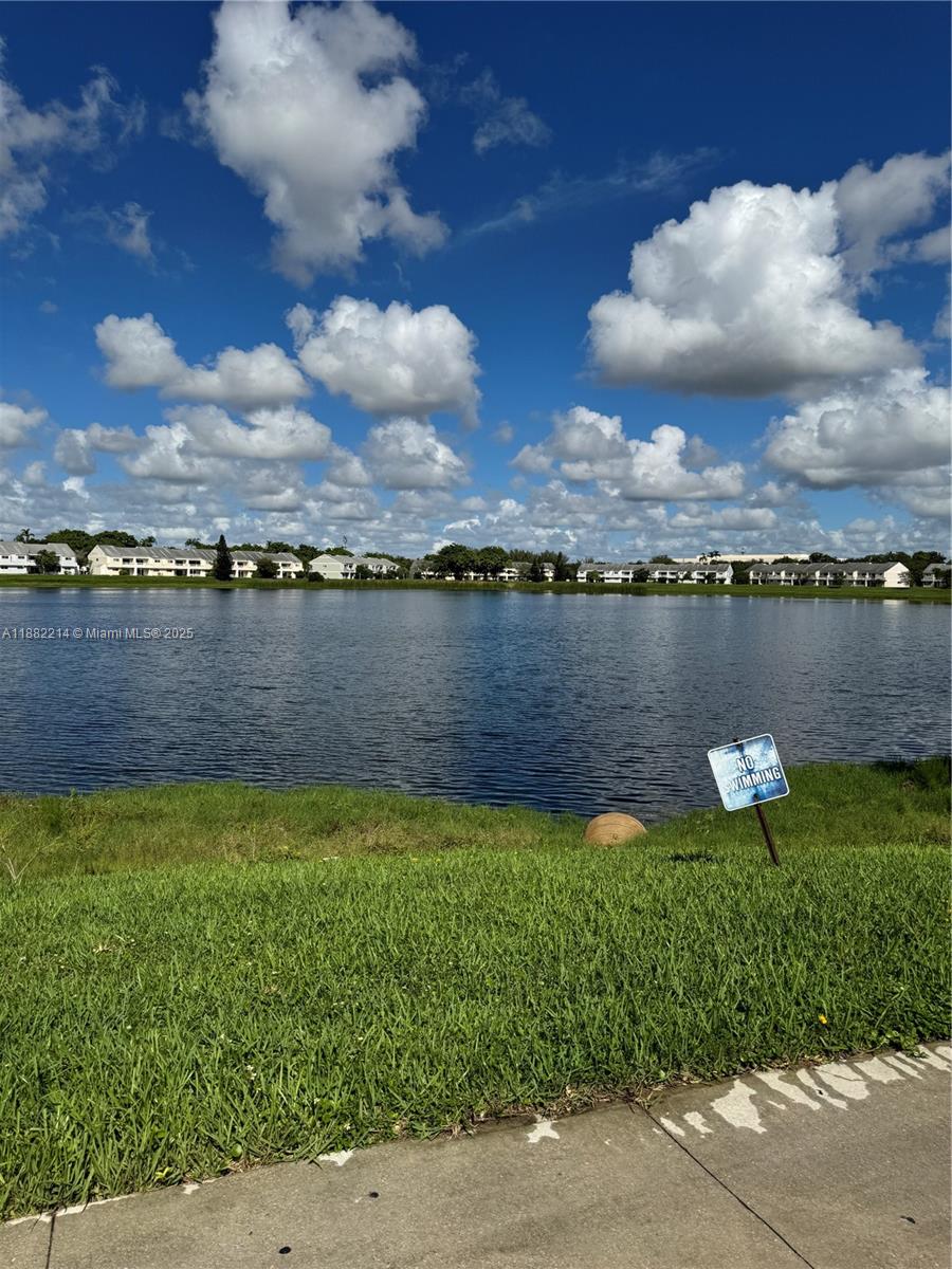 SUMMER LAKE CONDO - Residential Lease