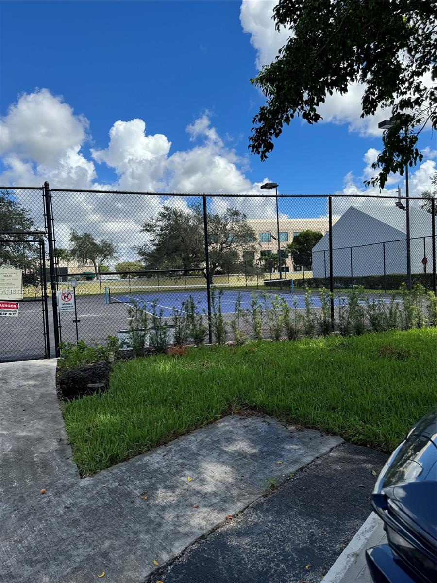 SUMMER LAKE CONDO - Residential Lease