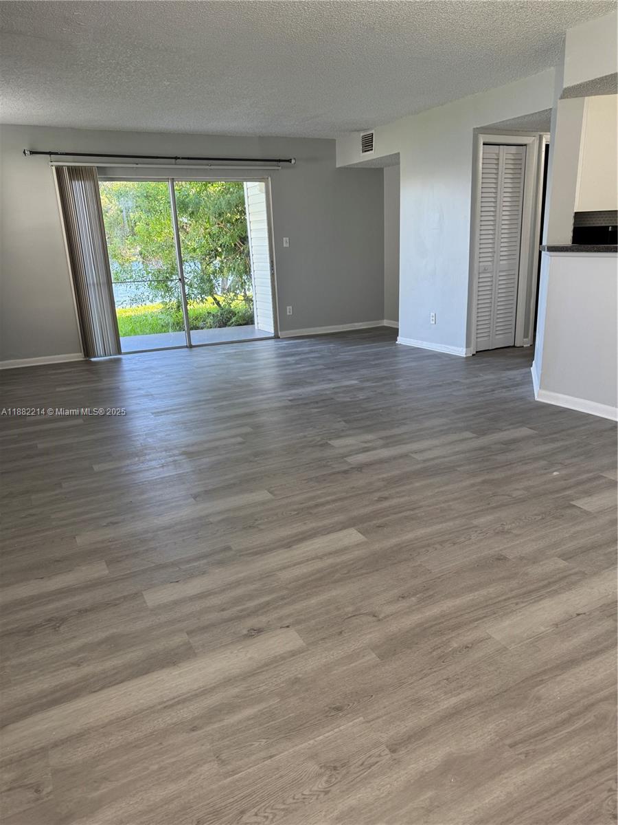 SUMMER LAKE CONDO - Residential Lease