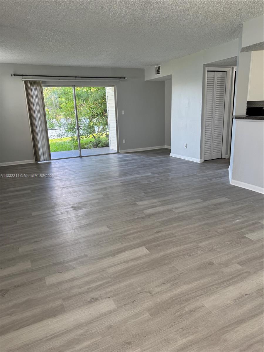 SUMMER LAKE CONDO - Residential Lease