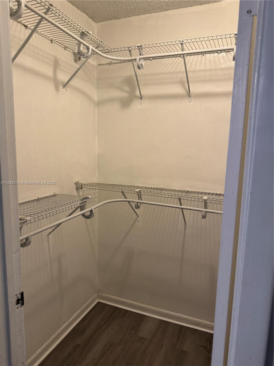 SUMMER LAKE CONDO - Residential Lease