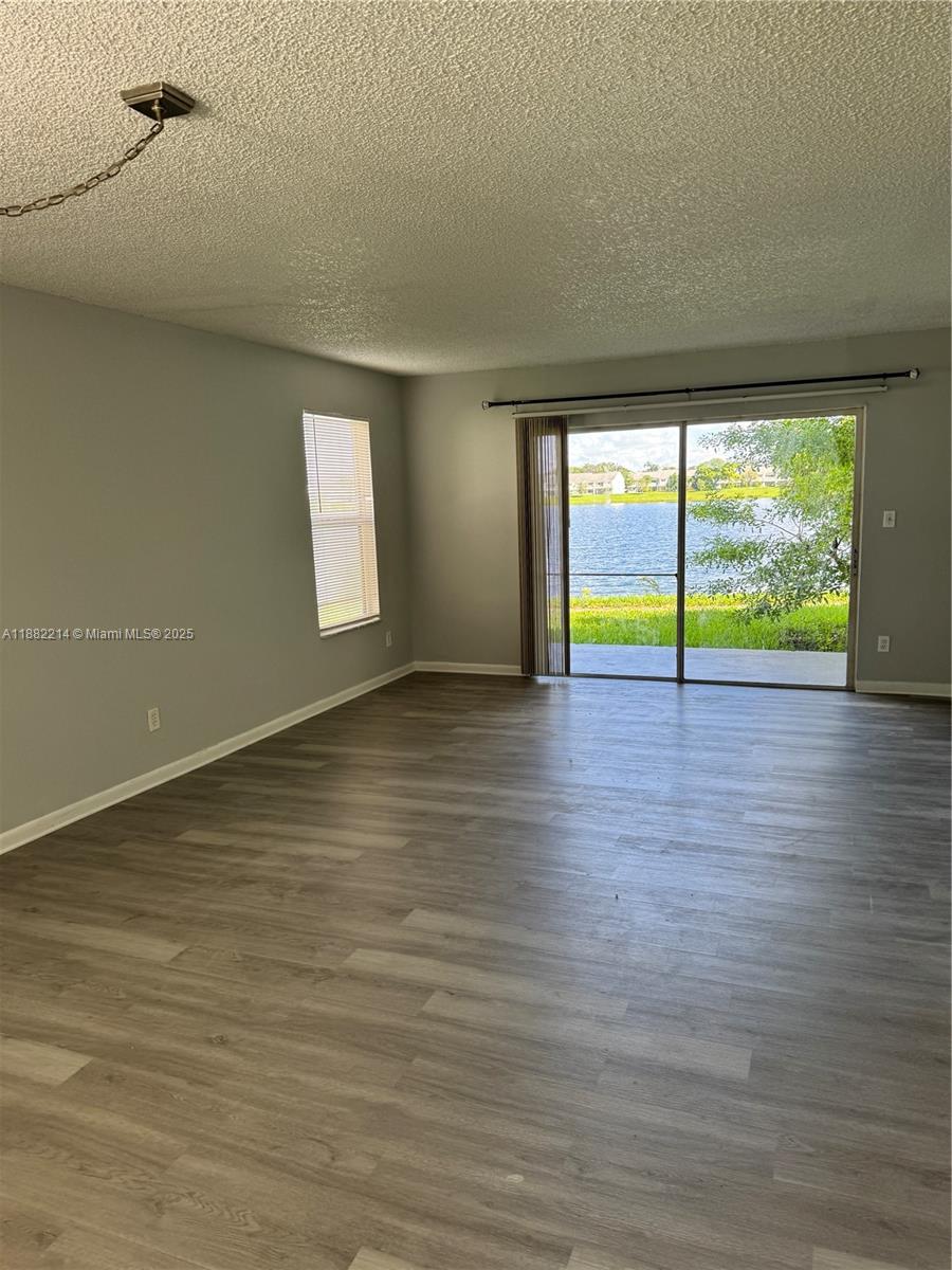 SUMMER LAKE CONDO - Residential Lease