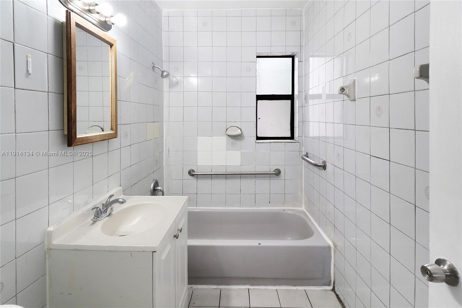 LIBERTY PARK ESTATES SEC - Residential Lease