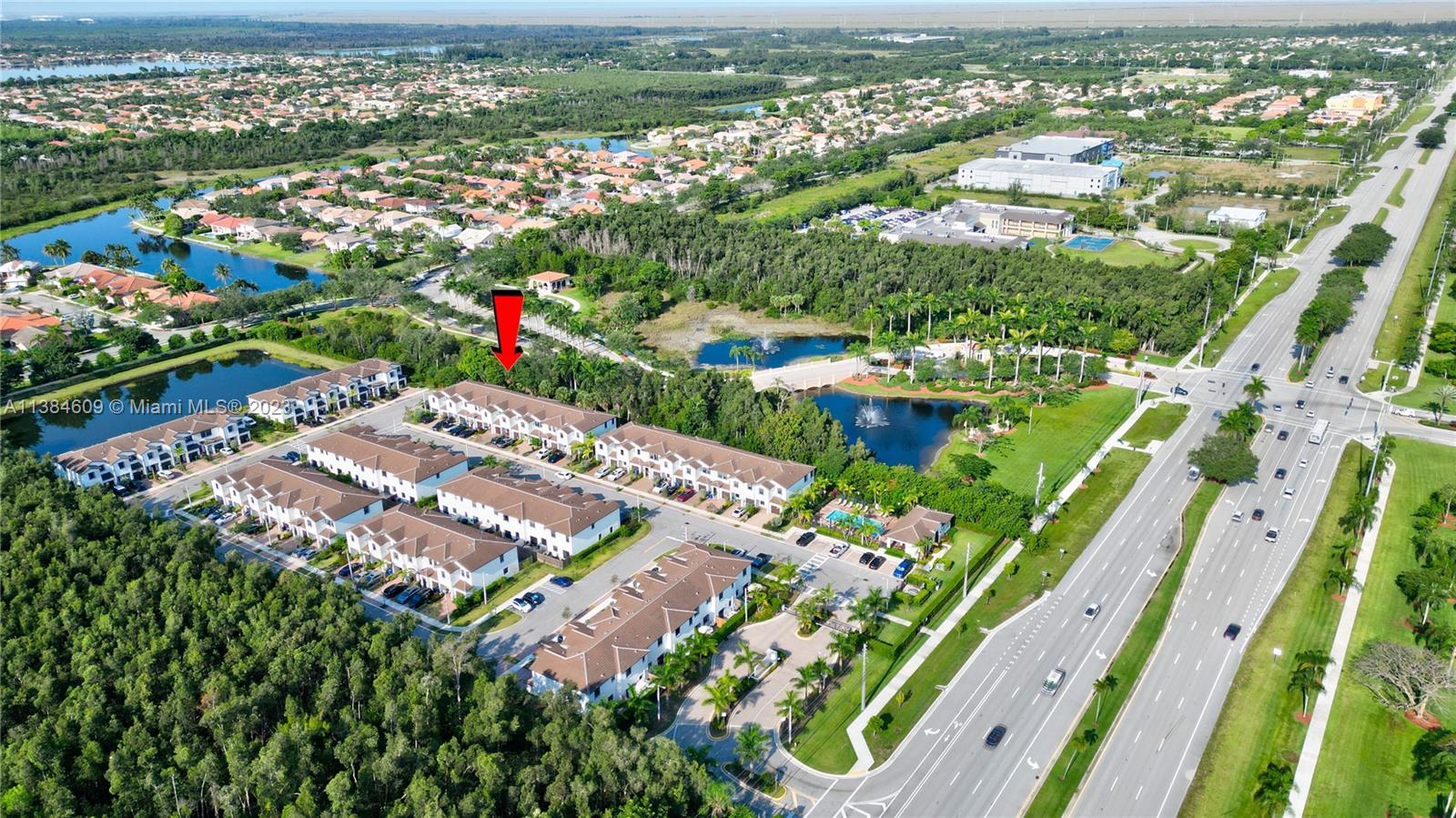 STELLAR PEMBROKE PINES - Residential