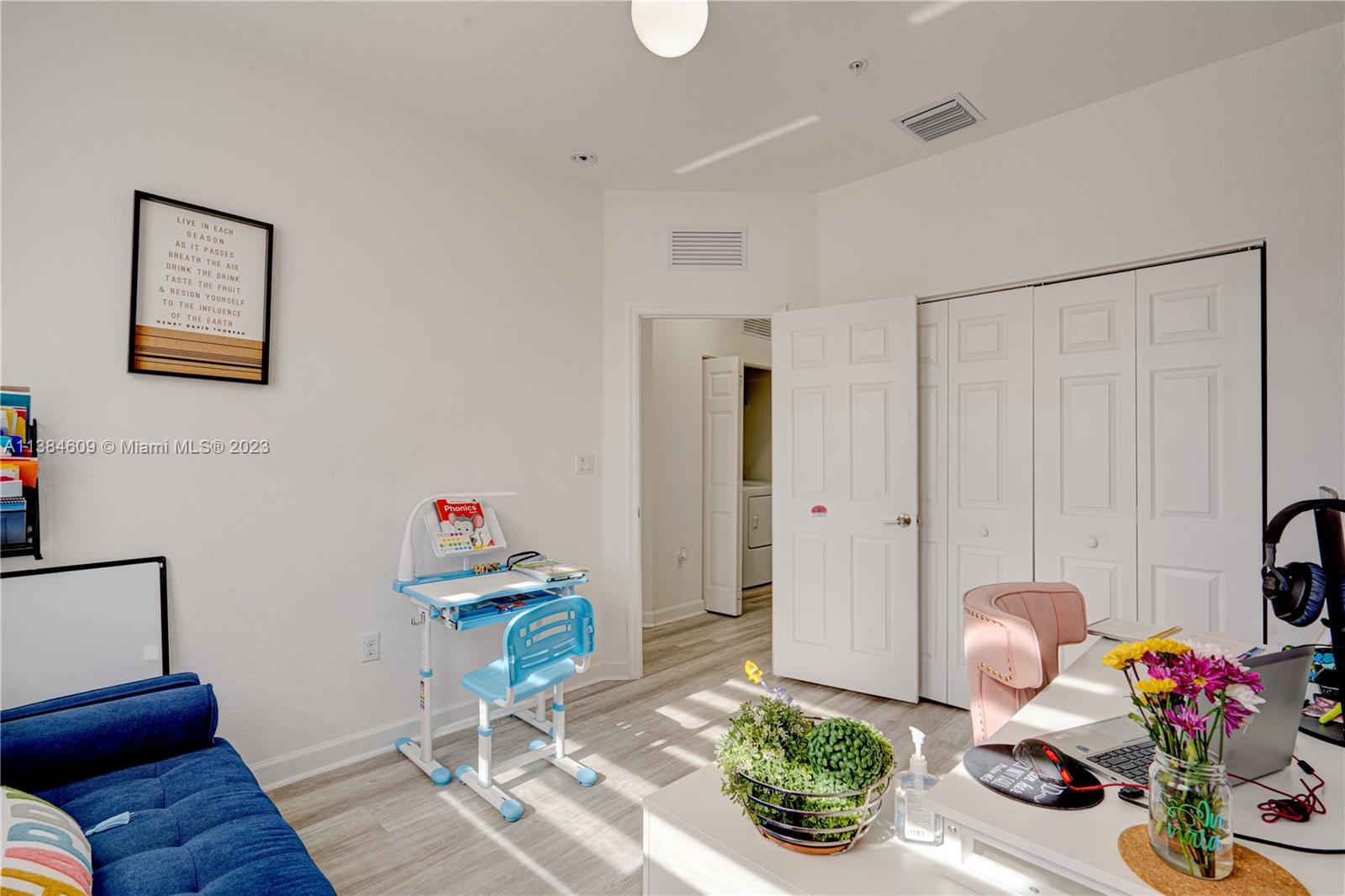 STELLAR PEMBROKE PINES - Residential