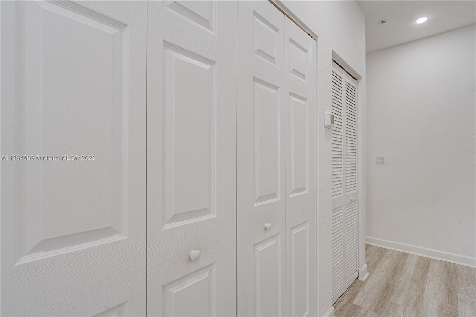 STELLAR PEMBROKE PINES - Residential