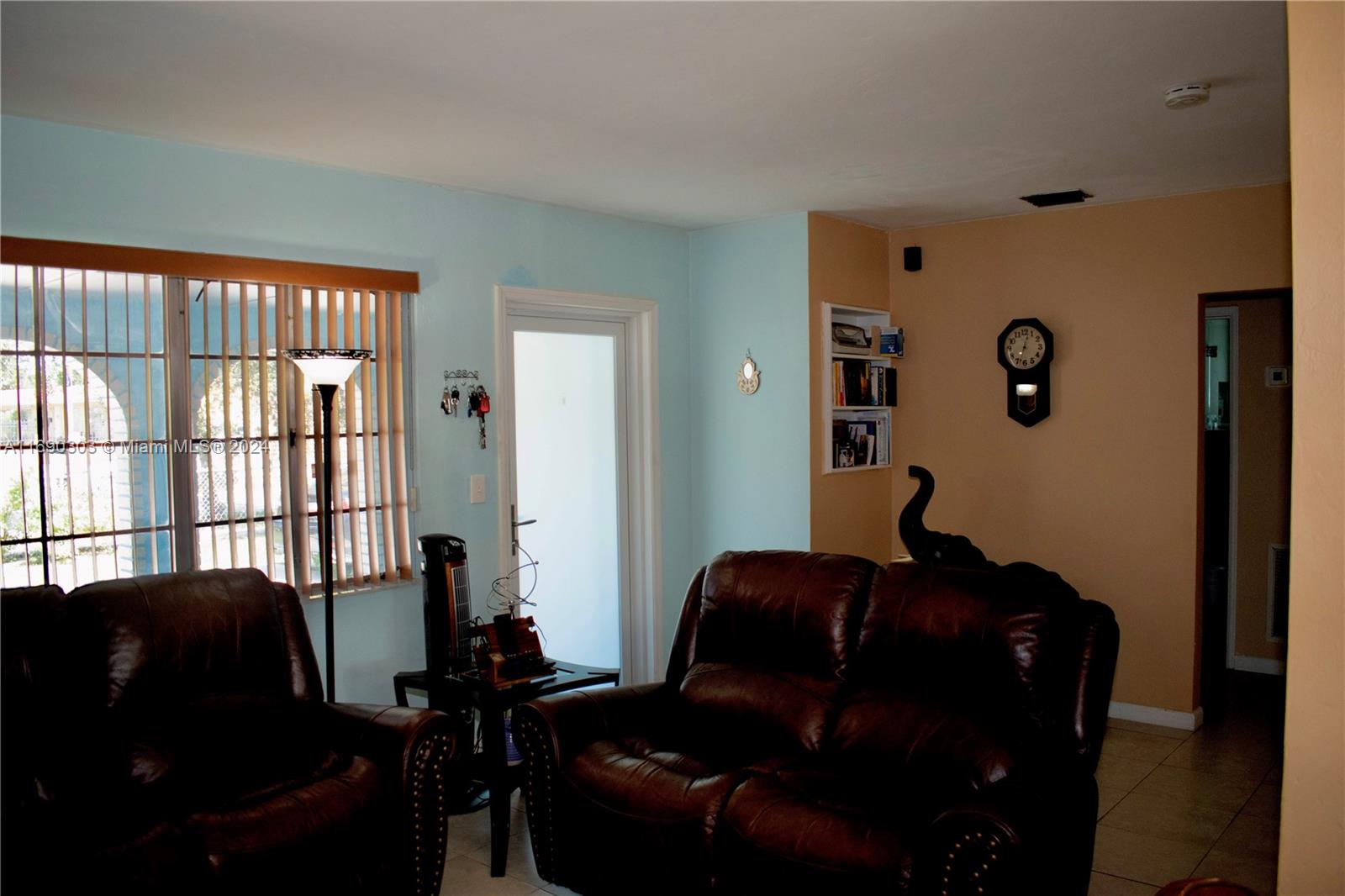 WASHINGTON SQUARE - Residential