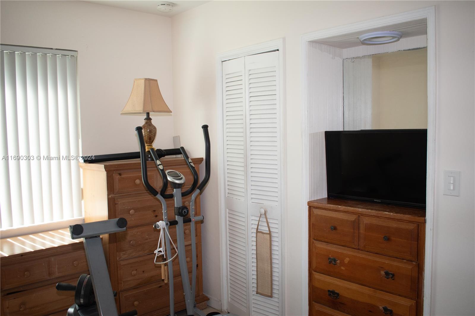 WASHINGTON SQUARE - Residential