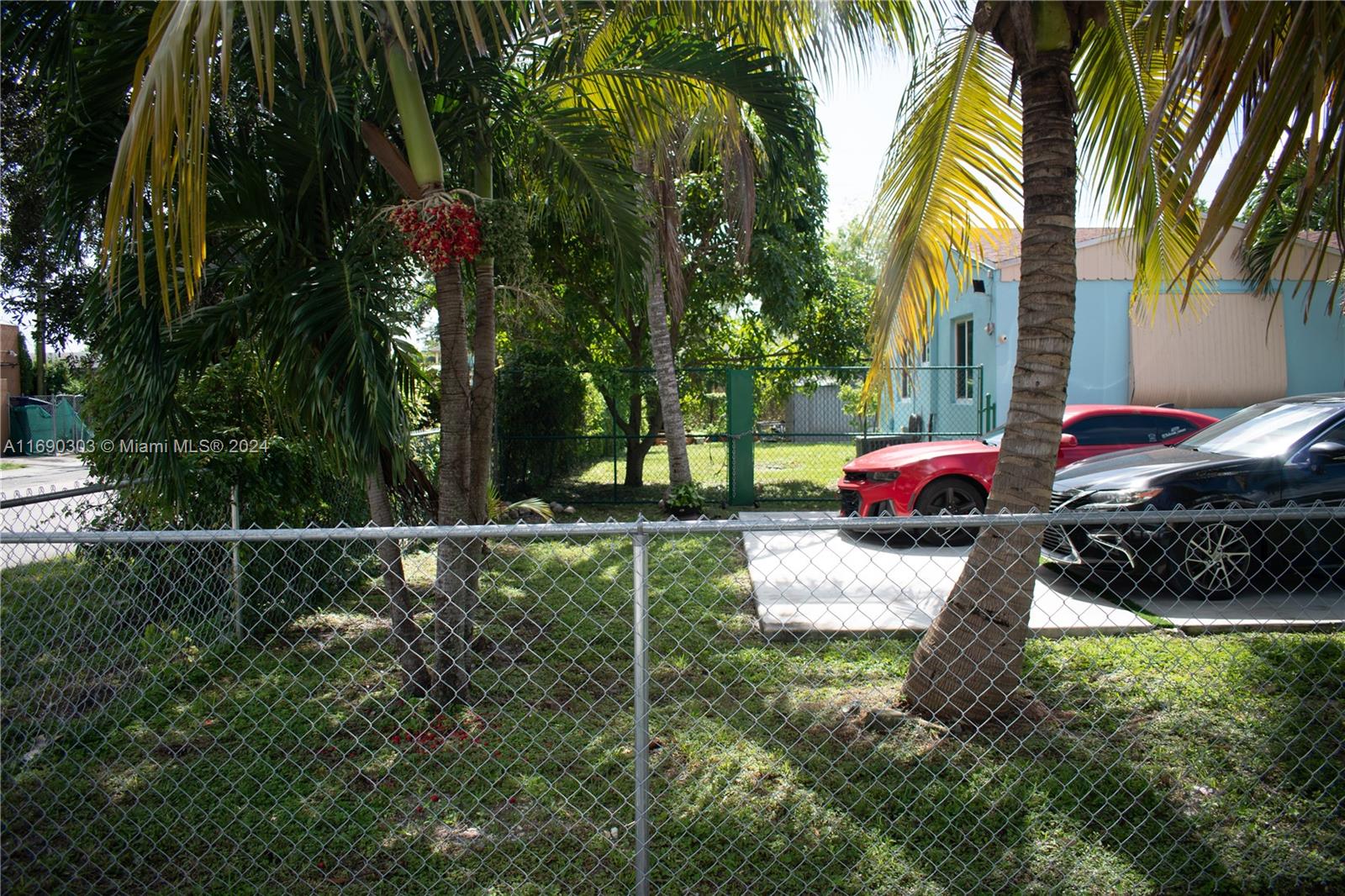 WASHINGTON SQUARE - Residential