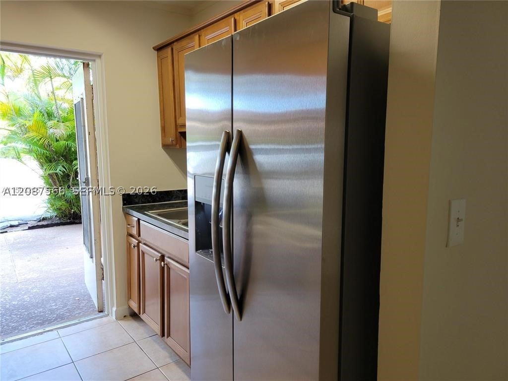8704 NW 35th St 105, Coral Springs, FL, 33065/$165,000 4 8704 NW 35th St 105