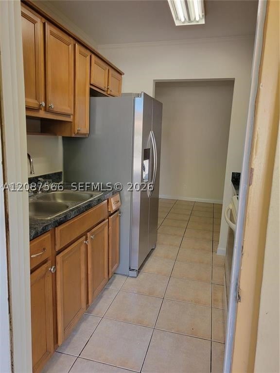 8704 NW 35th St 105, Coral Springs, FL, 33065/$165,000 3 8704 NW 35th St 105