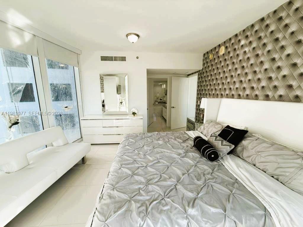 ICON BRICKELL NO TWO - Residential Lease