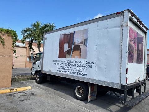 7913 NW 64th St Medley FL 33166